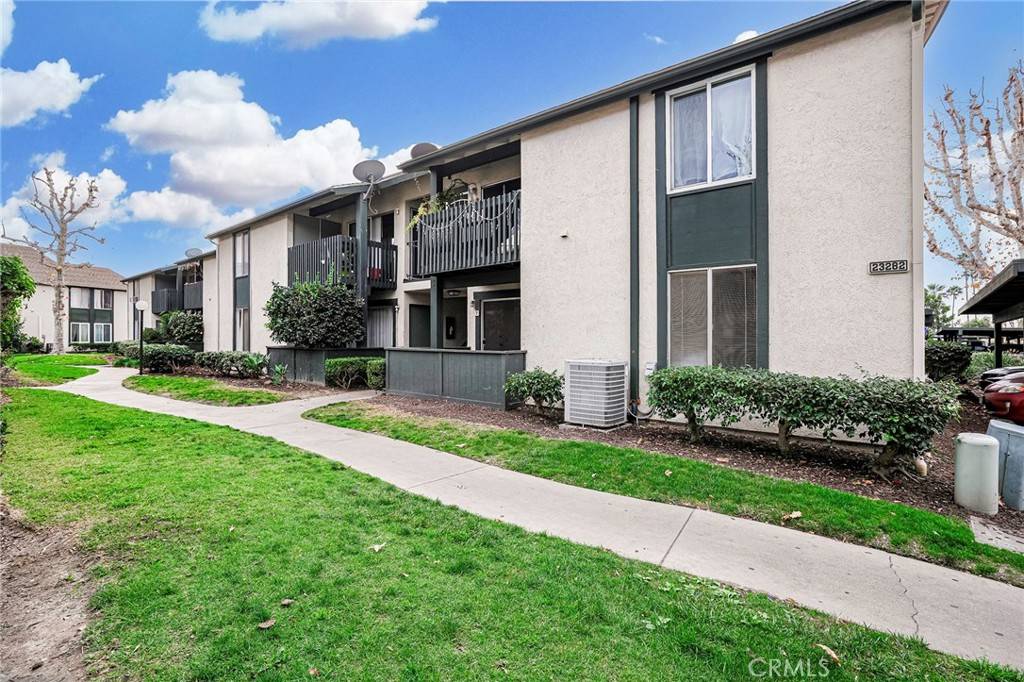Lake Forest, CA 92630,23282 Orange AVE #7