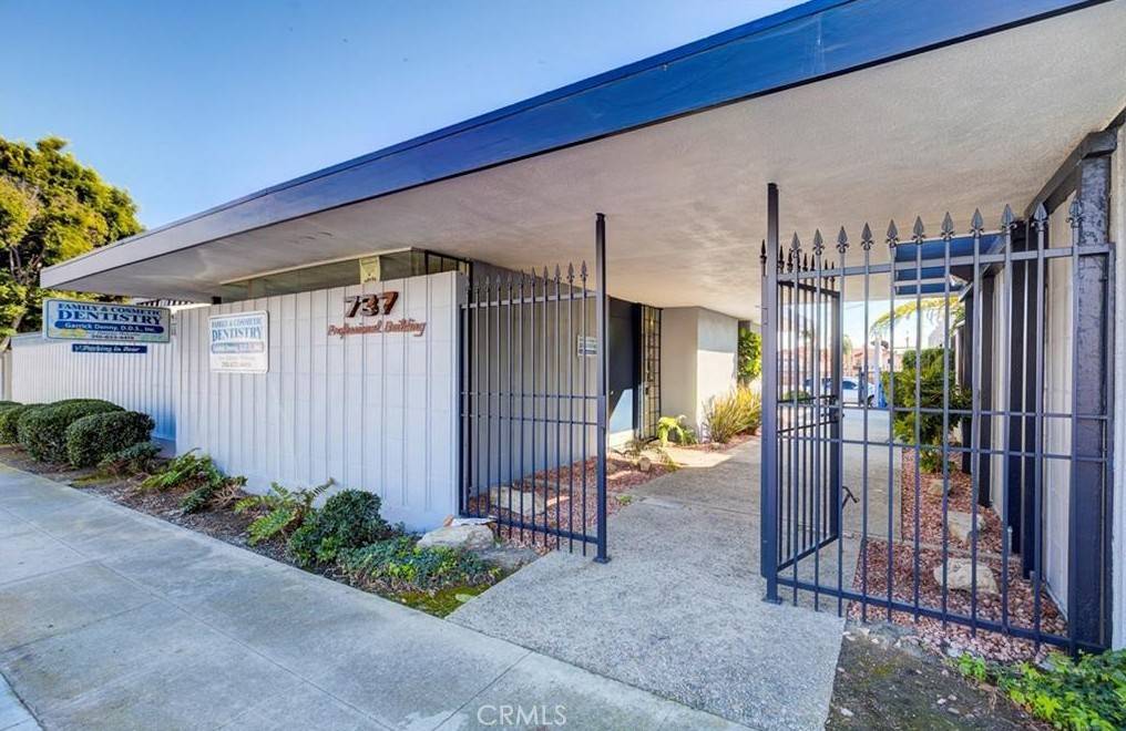 San Pedro, CA 90731,739 W 9th Street