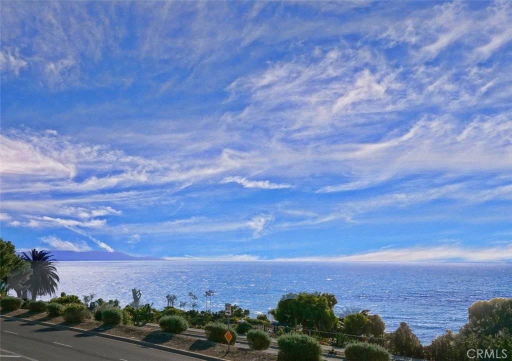 Rancho Palos Verdes, CA 90275,30150 Palos Verdes DR W