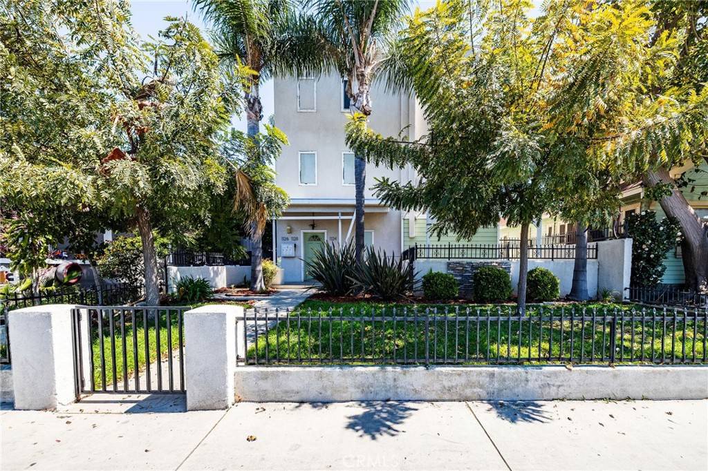 Long Beach, CA 90813,1128 Pacific AVE