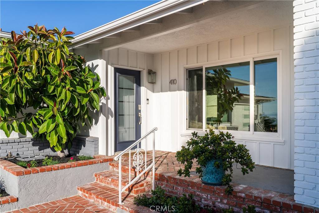 Redondo Beach, CA 90277,410 Via Mesa Grande