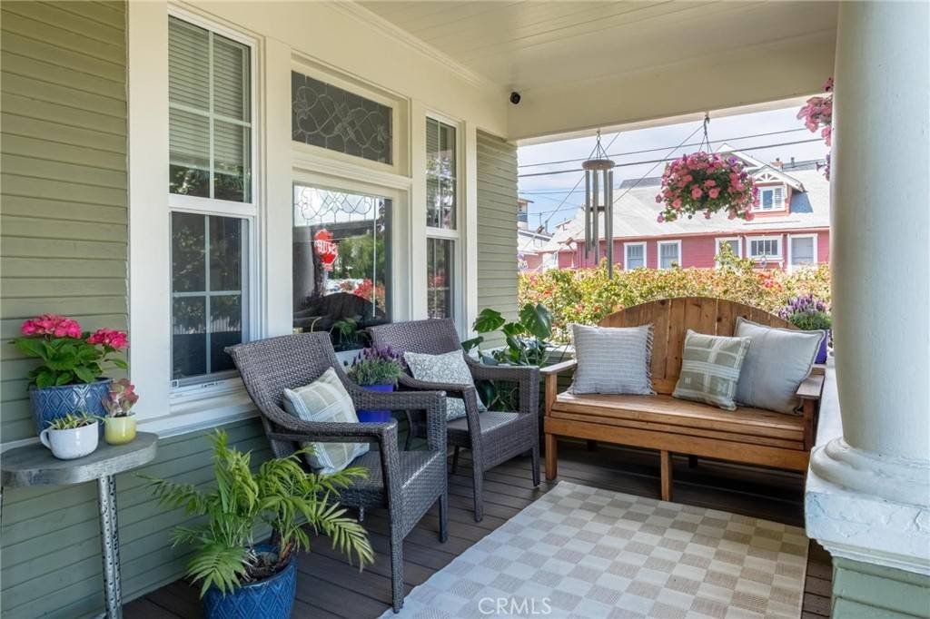 San Pedro, CA 90731,341 N Mesa ST