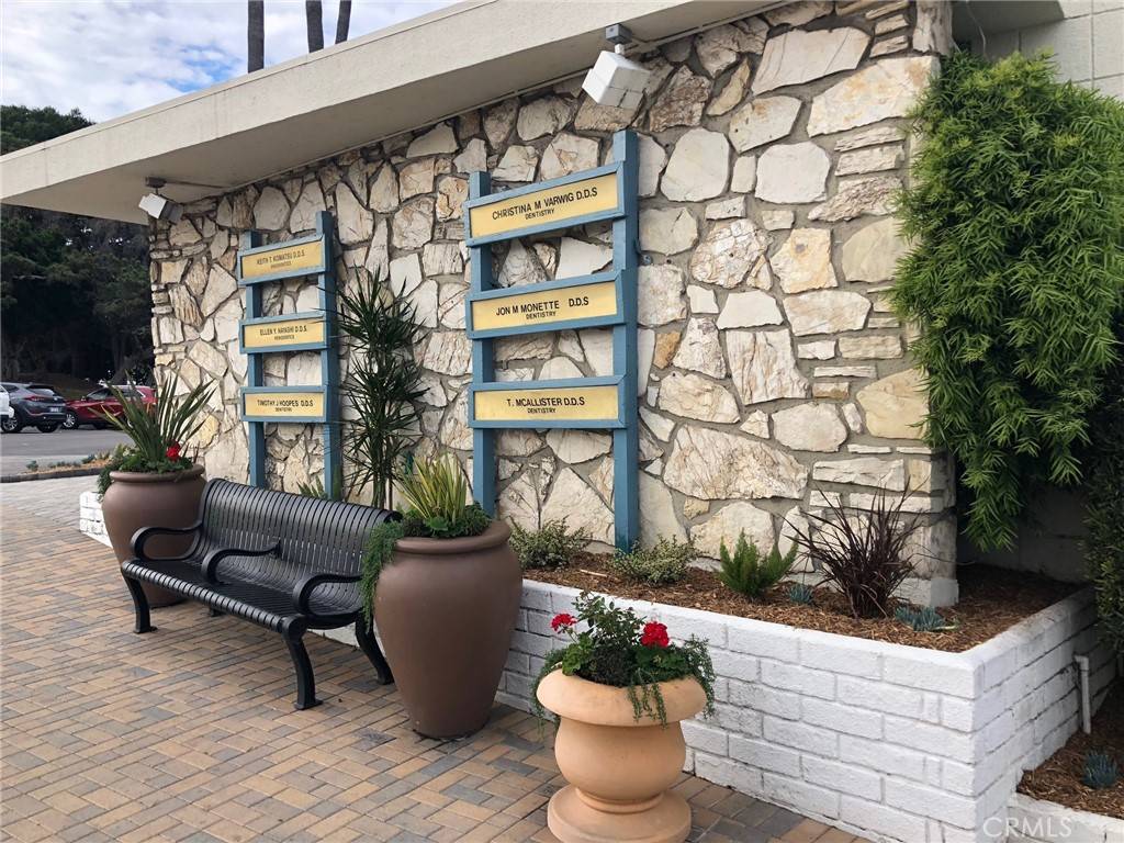 Redondo Beach, CA 90277,1921 S Catalina AVE