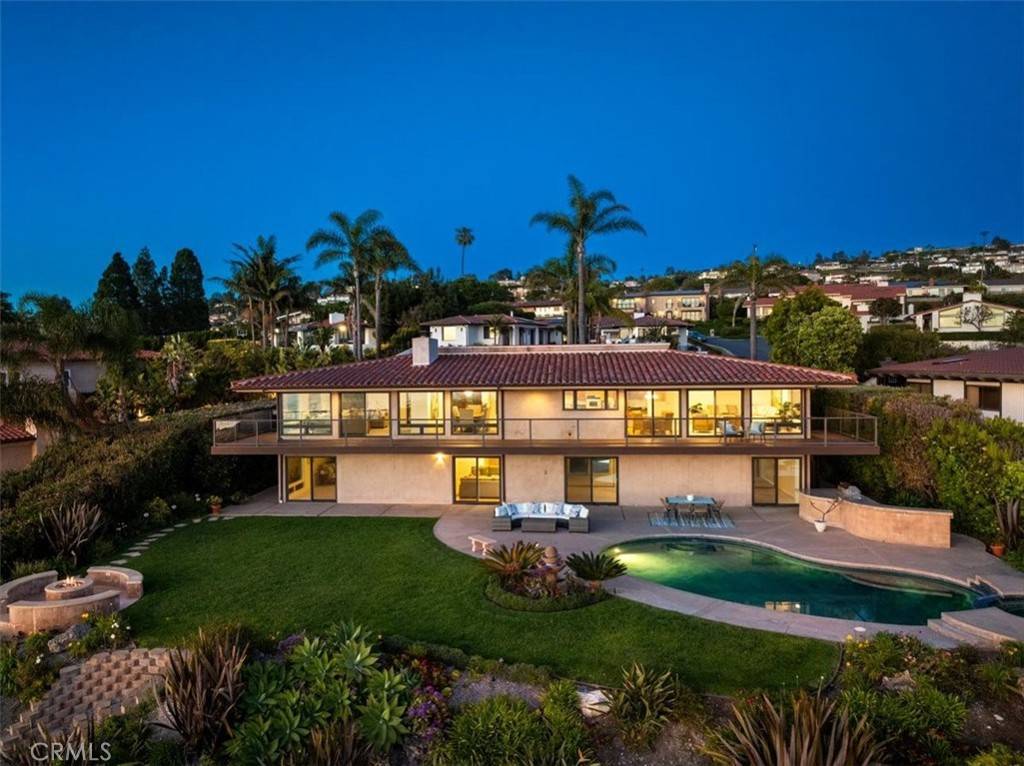 Palos Verdes Estates, CA 90274,1509 Via Coronel