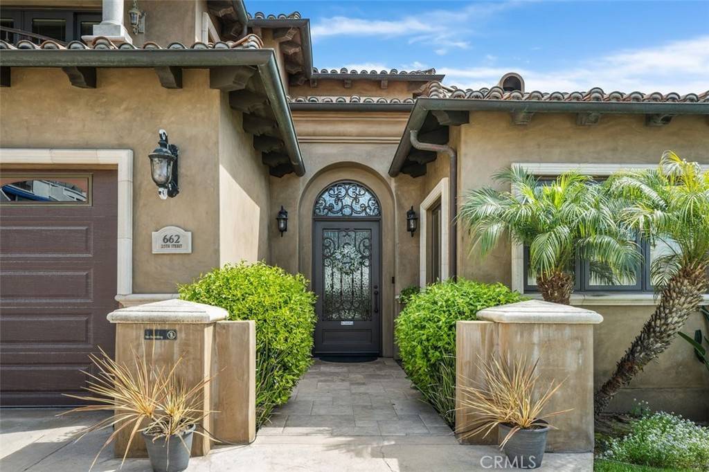 Hermosa Beach, CA 90254,662 25th ST