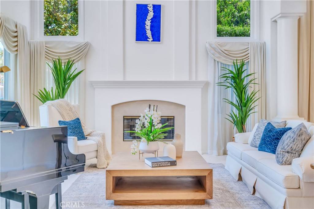 Rancho Palos Verdes, CA 90275,48 Via Porto Grande