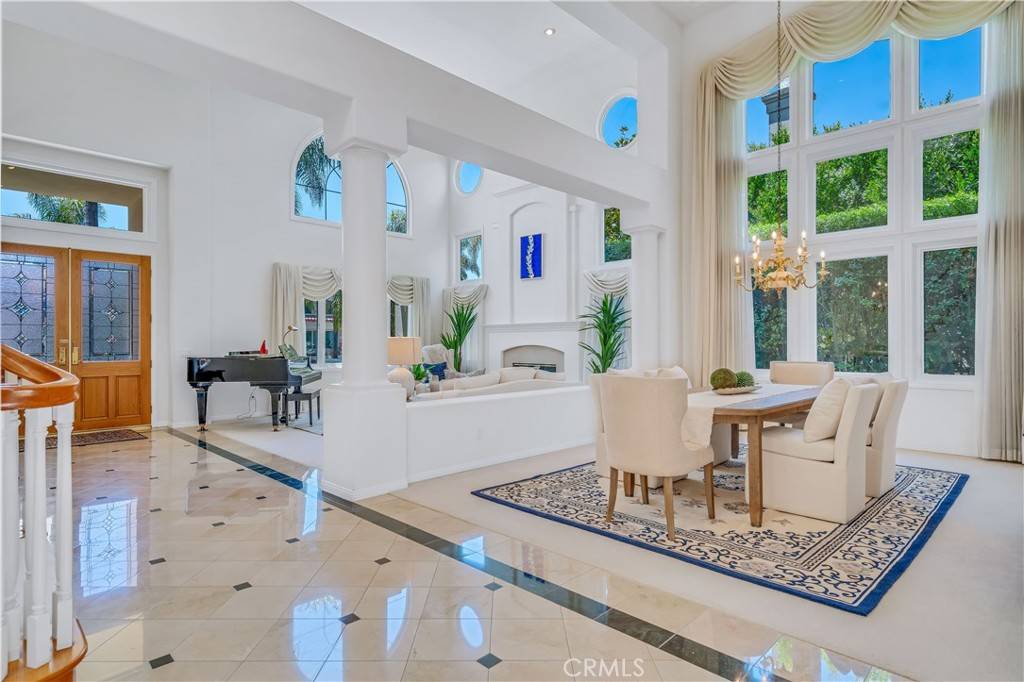 Rancho Palos Verdes, CA 90275,48 Via Porto Grande