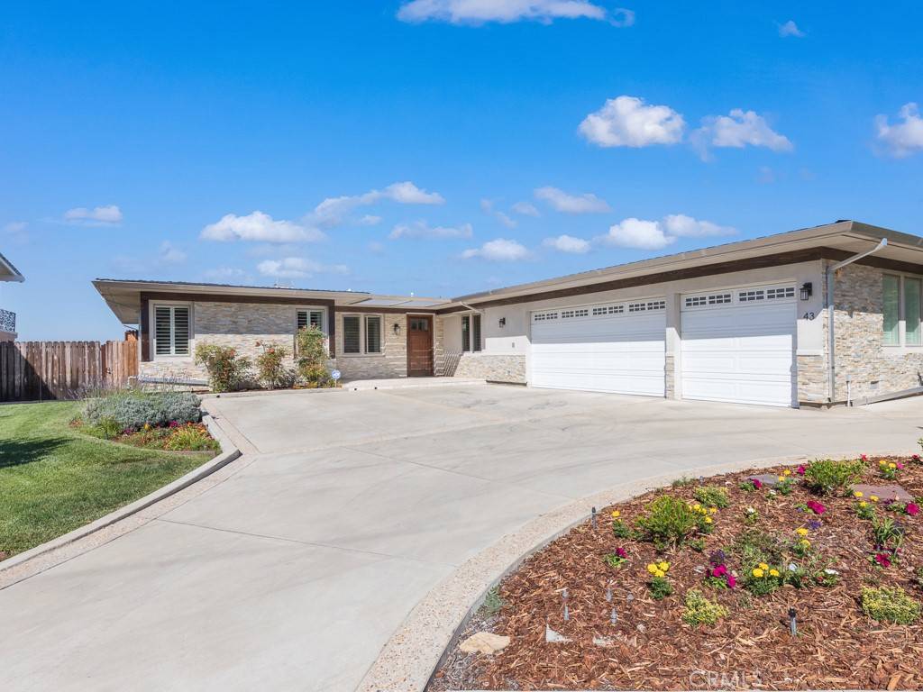 Rancho Palos Verdes, CA 90275,43 Avenida Corona