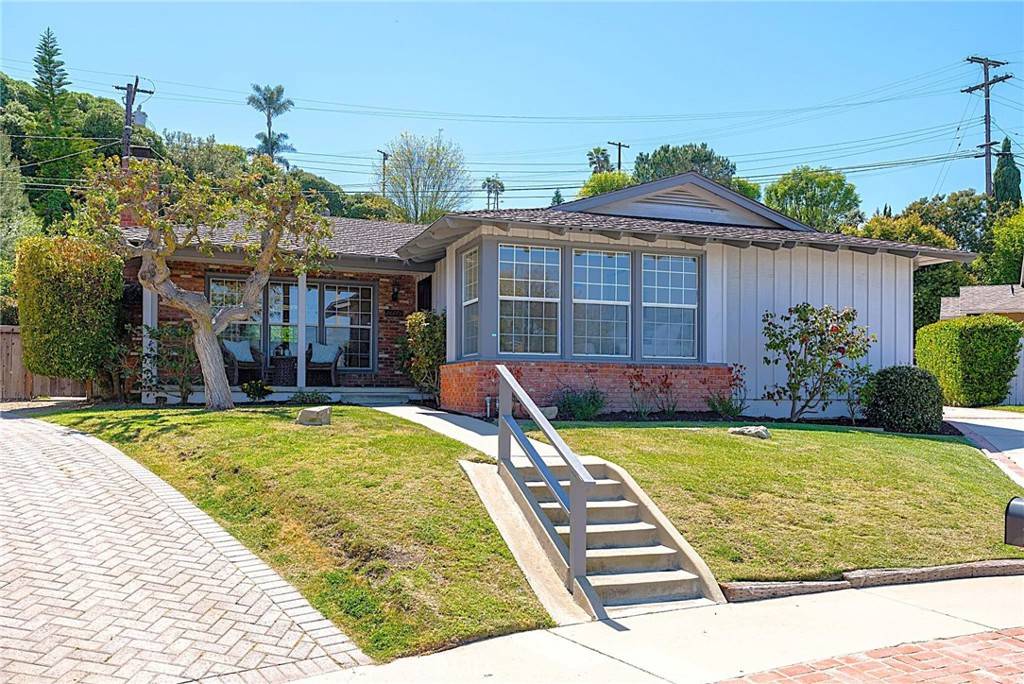 Rancho Palos Verdes, CA 90275,26775 Menominee PL
