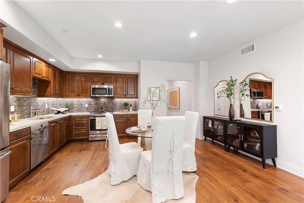 Rolling Hills Estates, CA 90274,627 Deep Valley DR #410