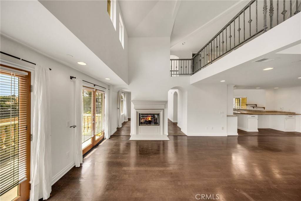 Hermosa Beach, CA 90254,611 9th ST #1