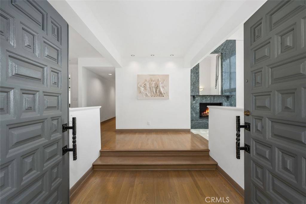 Palos Verdes Estates, CA 90274,953 Via Del Monte