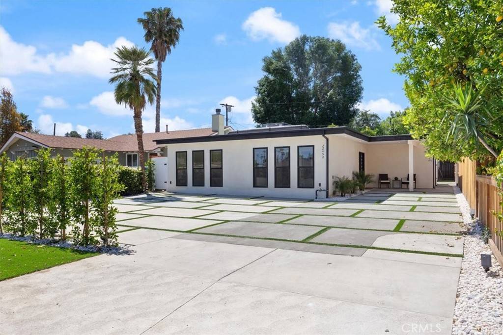 Woodland Hills, CA 91367,22452 Dolorosa ST