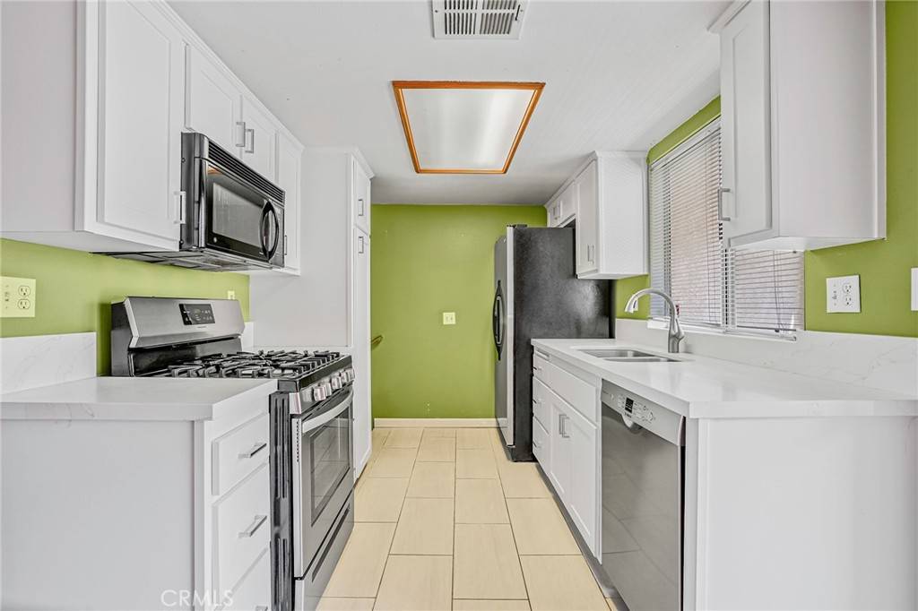 Carson, CA 90745,22123 Figueroa ST #142