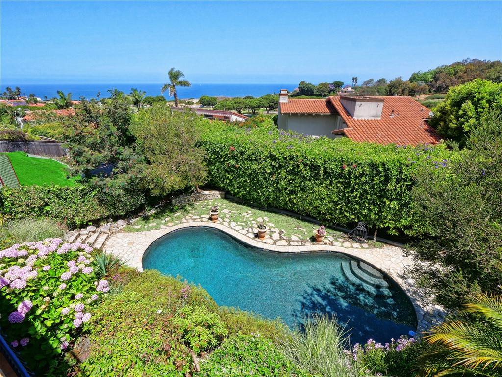 Palos Verdes Estates, CA 90274,345 Palos Verdes DR W