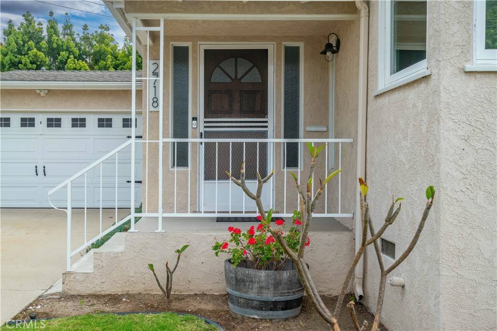 Torrance, CA 90505,2718 Loftyview DR