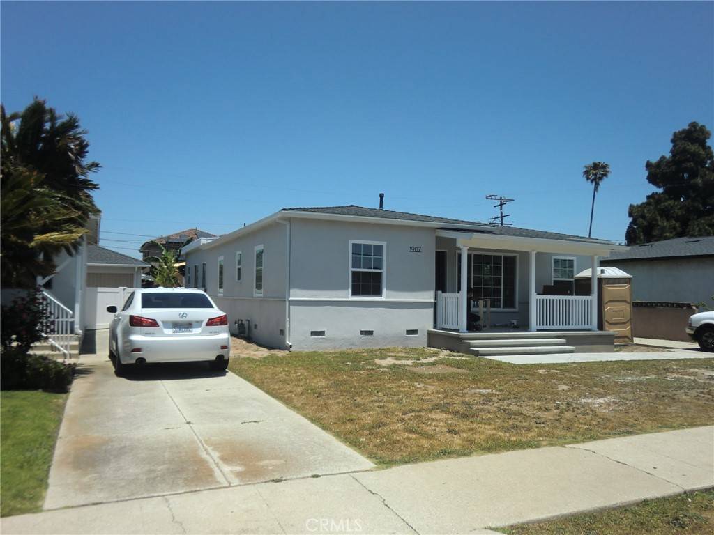 Gardena, CA 90249,1907 W 154th PL
