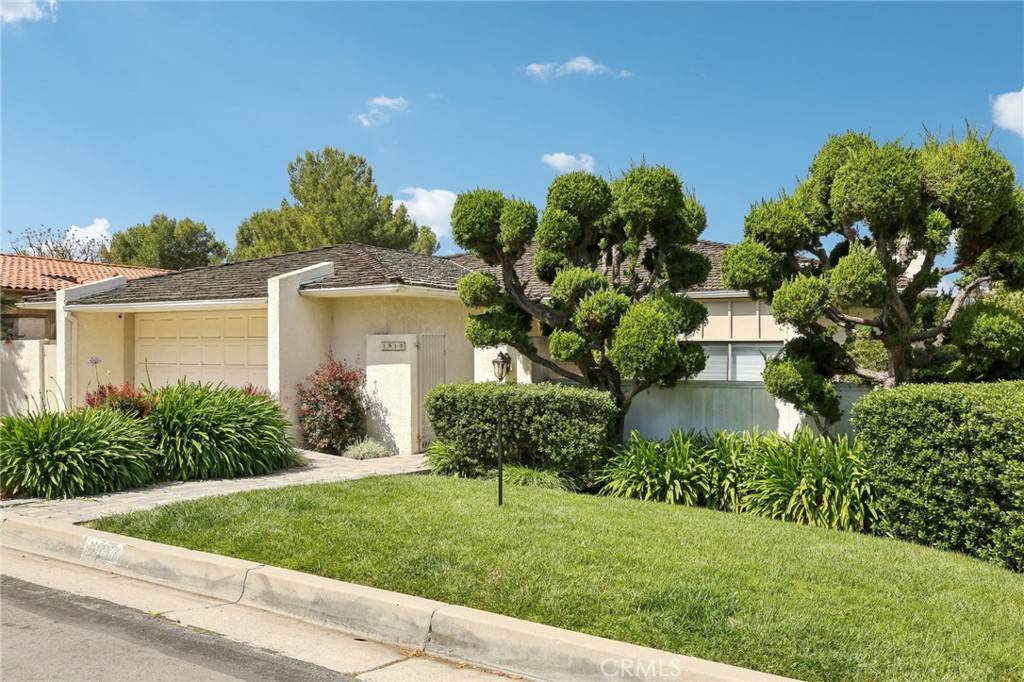 Palos Verdes Estates, CA 90274,1917 Via Estudillo