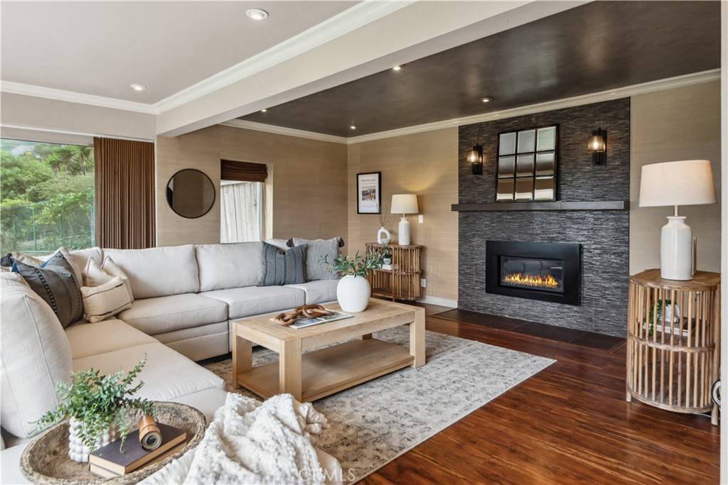 Palos Verdes Estates, CA 90274,1405 Chelsea RD