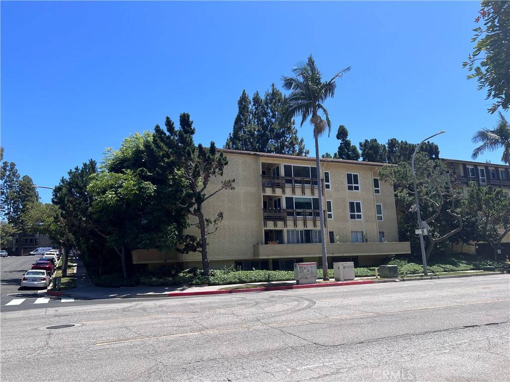 Culver City, CA 90230,5600 Kensington WAY #209