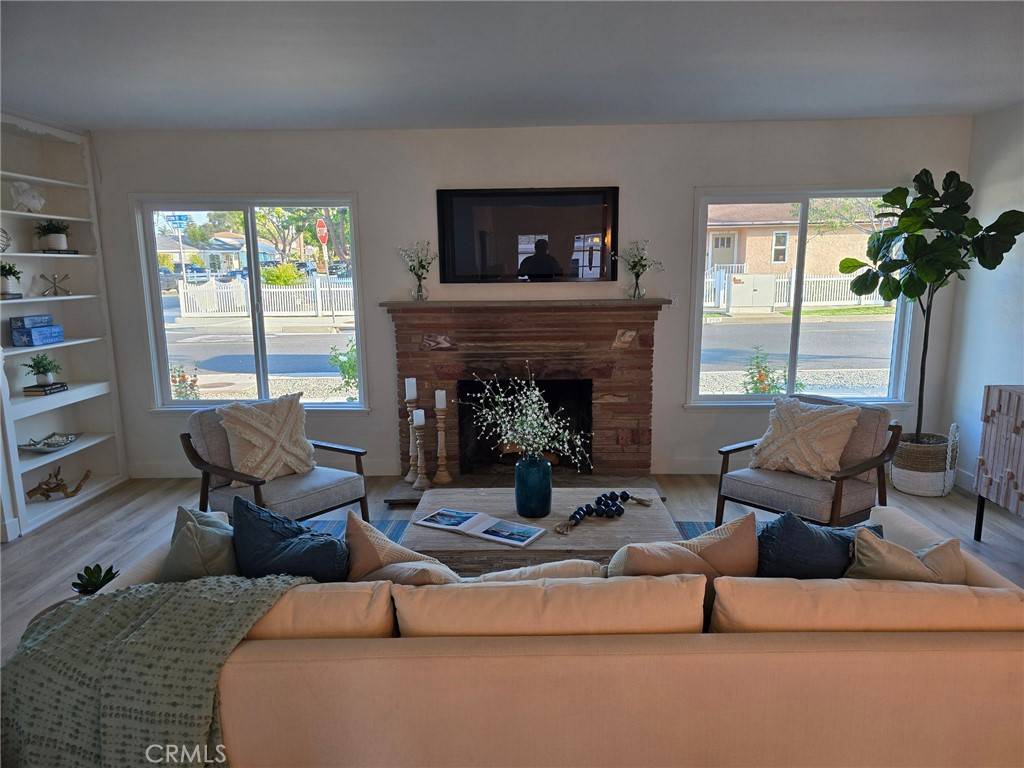 Lomita, CA 90717,24921 CYPRESS ST