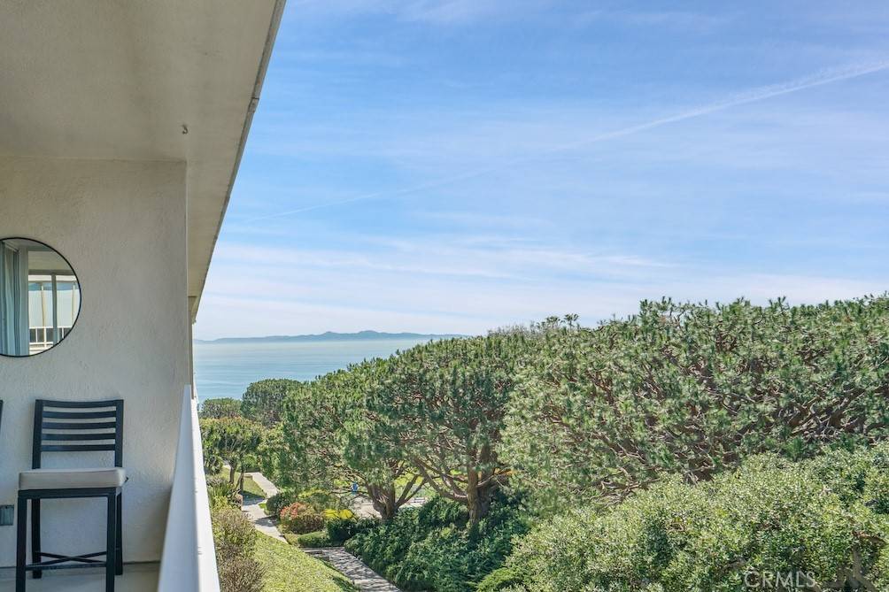 Rancho Palos Verdes, CA 90275,32679 Seagate DR #302