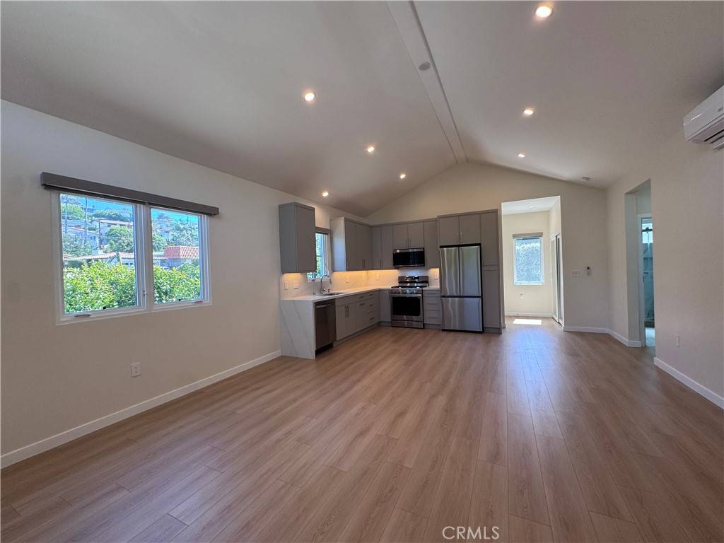 Redondo Beach, CA 90277,101 Via Los Altos
