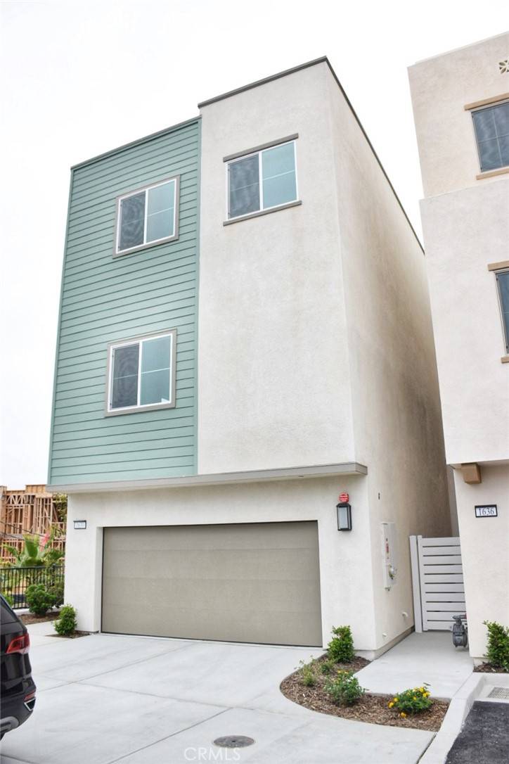 San Pedro, CA 90732,1630 Saratoga LN