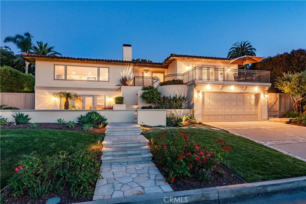 Palos Verdes Estates, CA 90274,869 Rincon LN