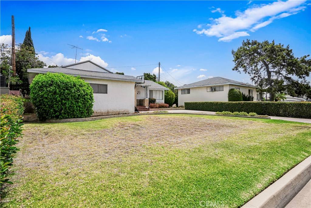La Mirada, CA 90638,11838 Rimrock DR