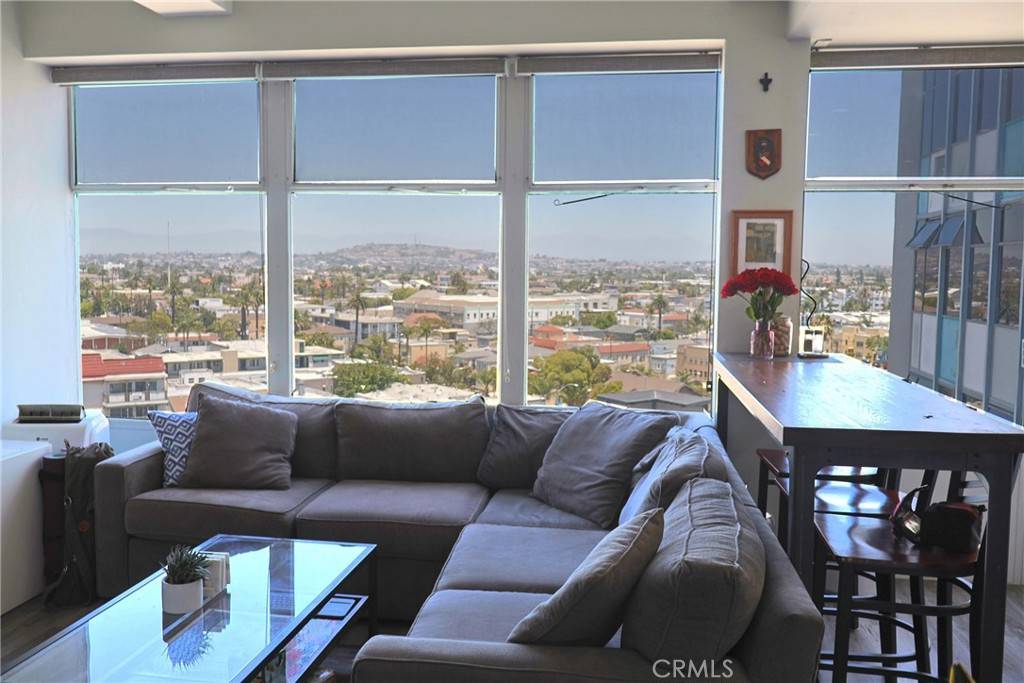 Long Beach, CA 90802,100 Atlantic AVE #906