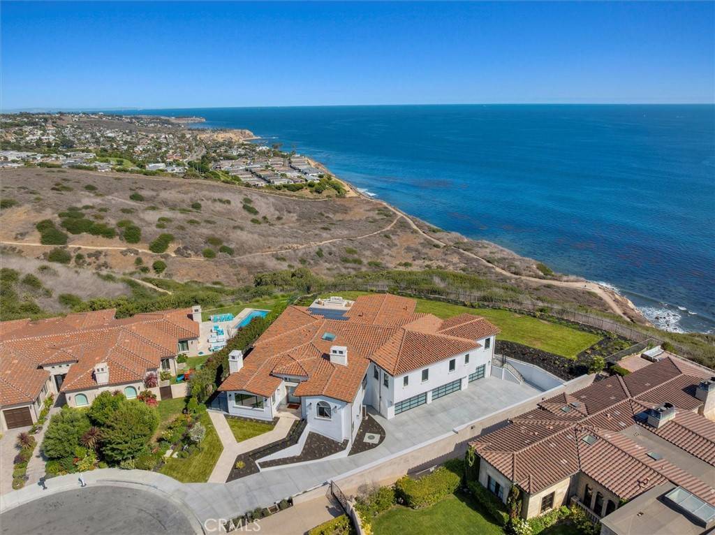 Rancho Palos Verdes, CA 90275,32042 Isthmus View DR