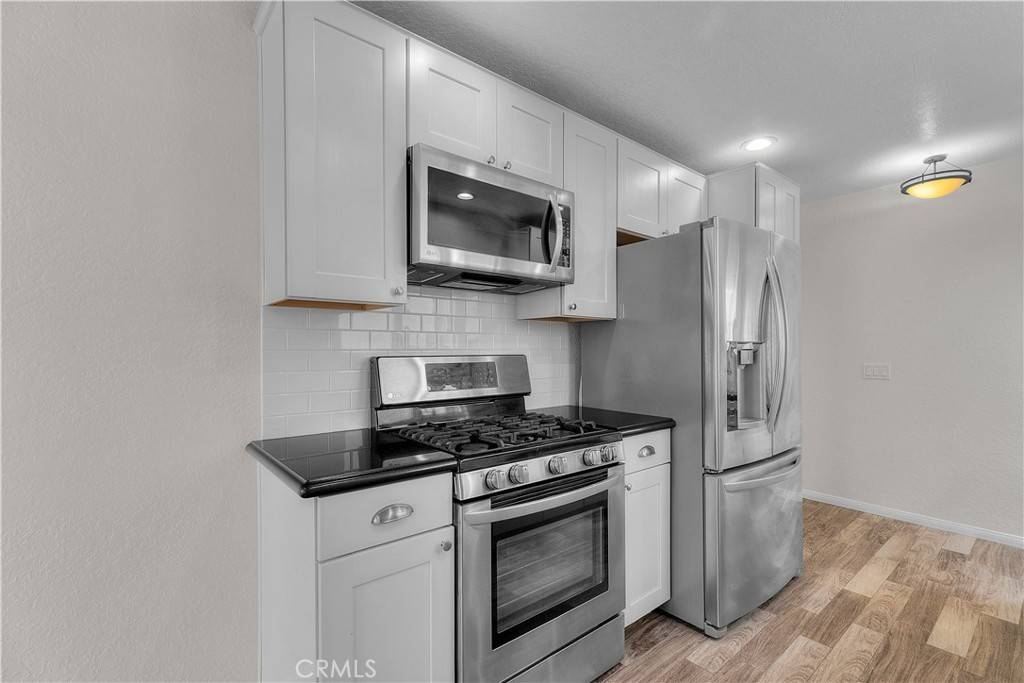 Long Beach, CA 90803,211 La Verne AVE
