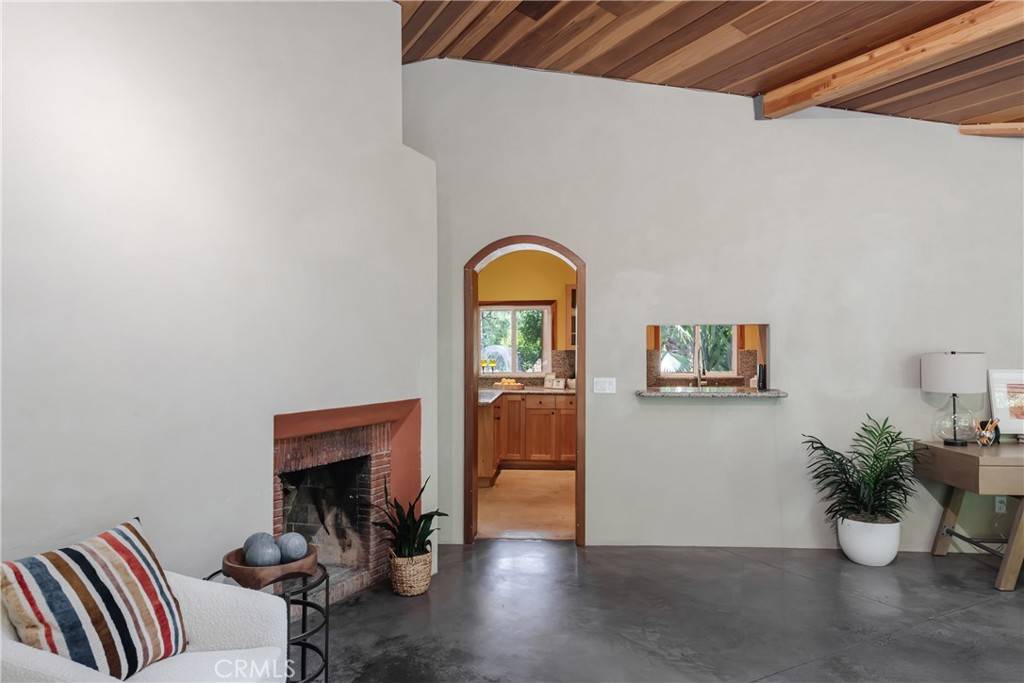 Rolling Hills, CA 90274,2 Chuckwagon RD