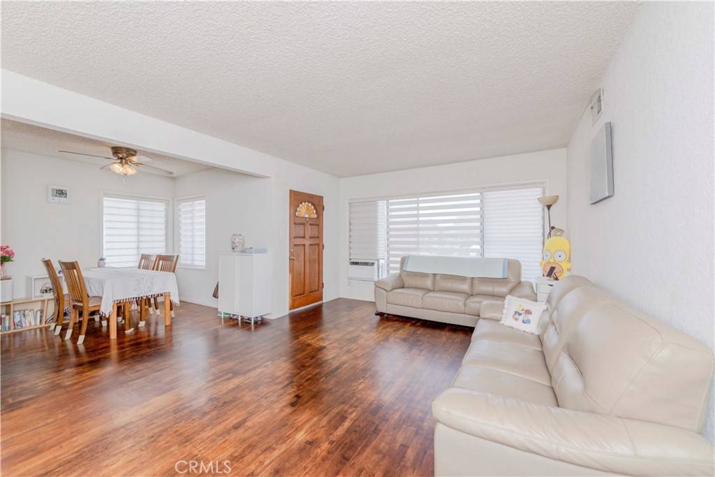 Gardena, CA 90247,16008 S Saint Andrews PL