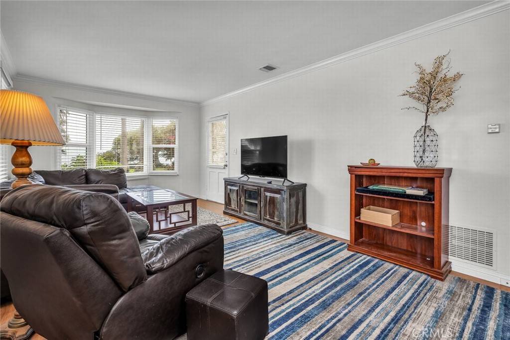 San Pedro, CA 90731,962 W Paseo Del Mar