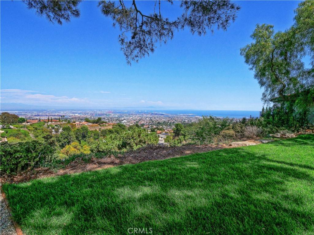 Rancho Palos Verdes, CA 90275,2741 Vista Mesa DR