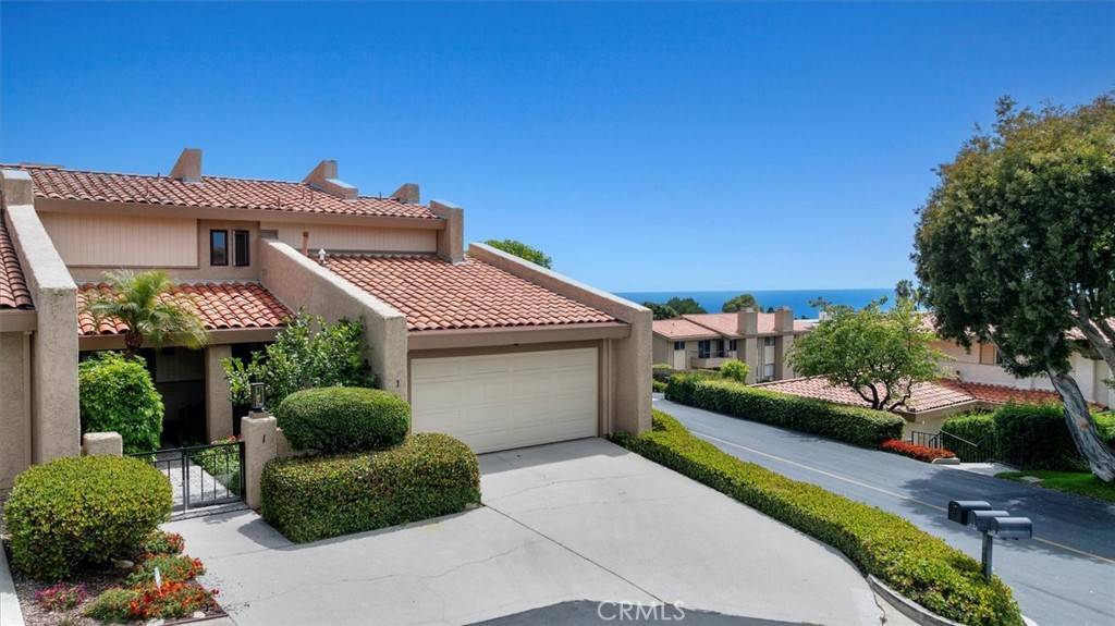 Rolling Hills Estates, CA 90274,1 Coraltree LN #11