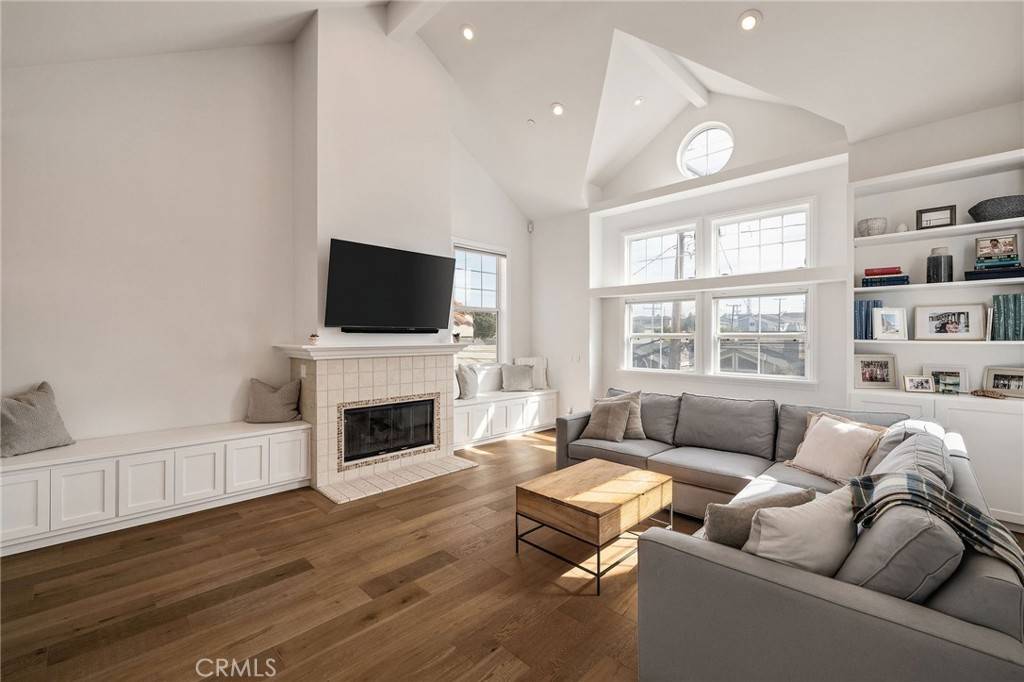 Redondo Beach, CA 90278,1743 Havemeyer LN