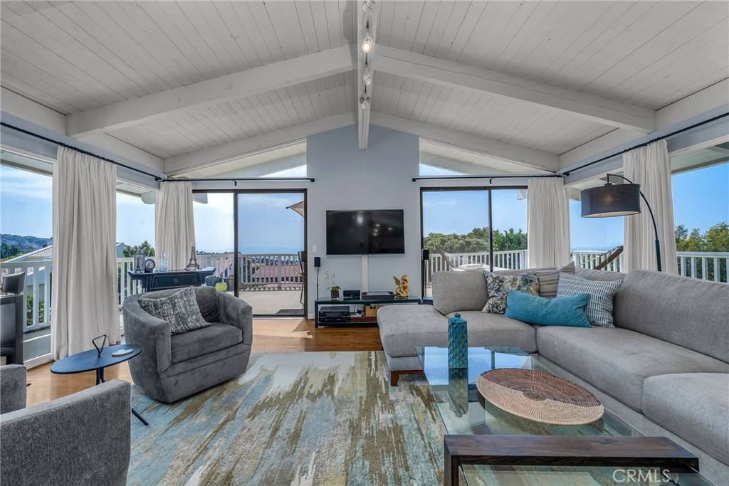 Palos Verdes Estates, CA 90274,2520 Via Sanchez