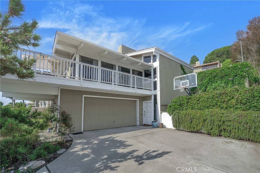 Palos Verdes Estates, CA 90274,2520 Via Sanchez