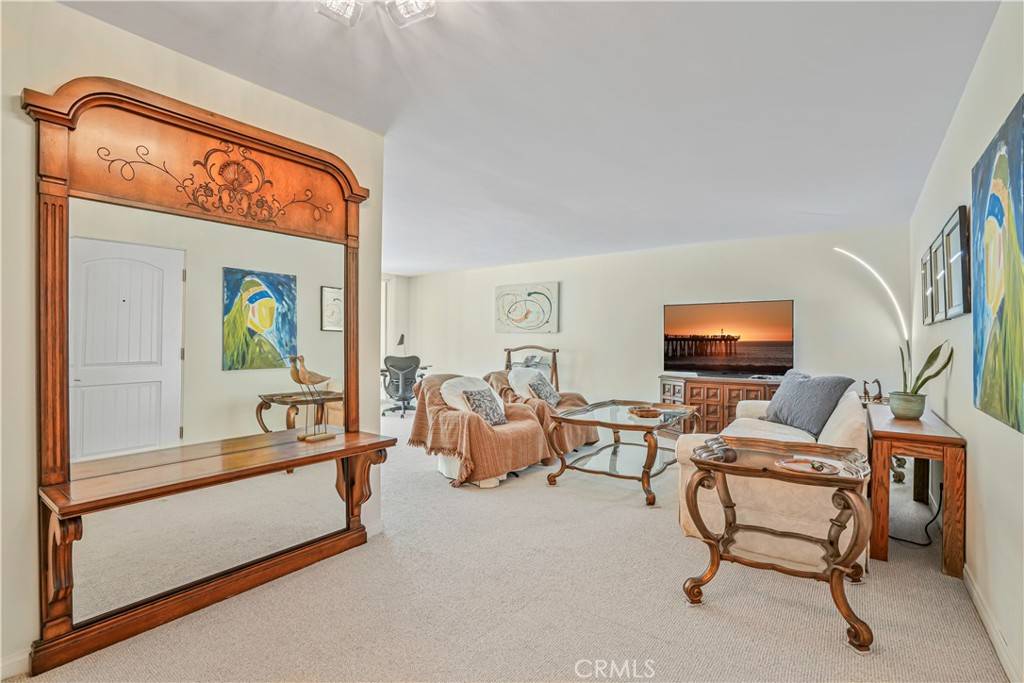 Redondo Beach, CA 90277,639 Paseo De La Playa #305