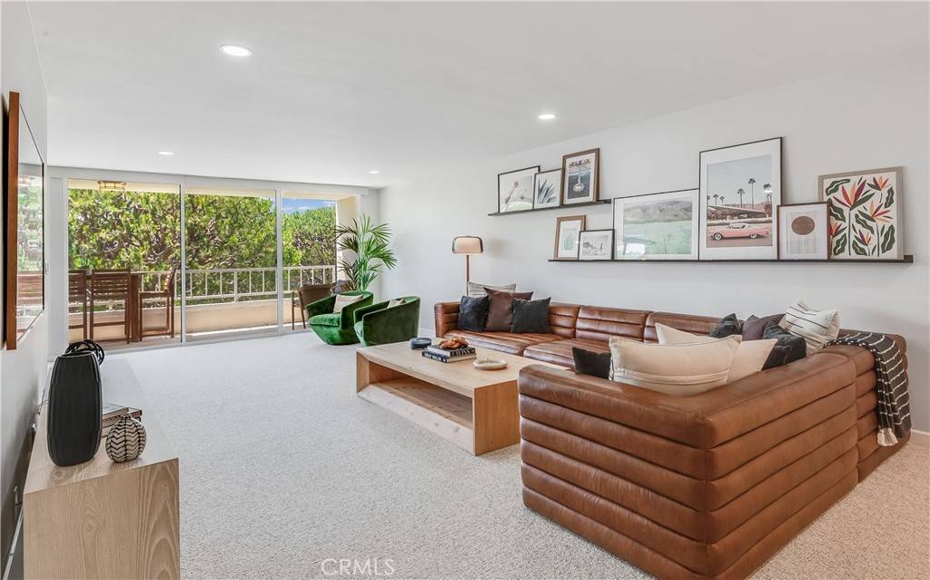Rancho Palos Verdes, CA 90275,32679 Seagate DR #208