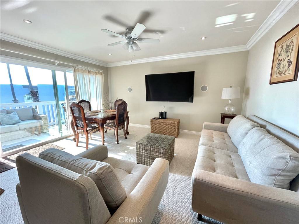 Redondo Beach, CA 90277,650 The Village #312