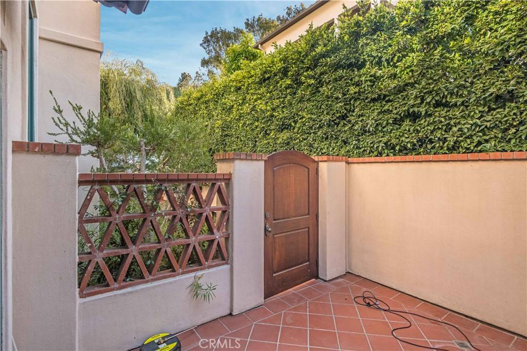 Palos Verdes Estates, CA 90274,2413 Via Campesina