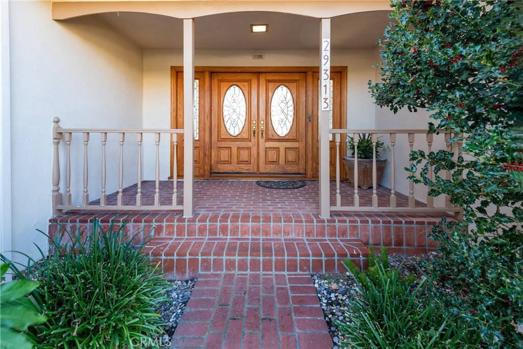 Rancho Palos Verdes, CA 90275,29313 Oceanridge DR