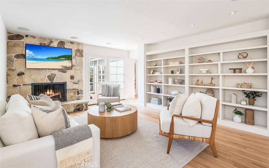 Manhattan Beach, CA 90266,3601 Elm Ave.