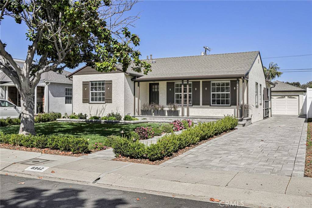 Los Angeles, CA 90045,8342 Reading
