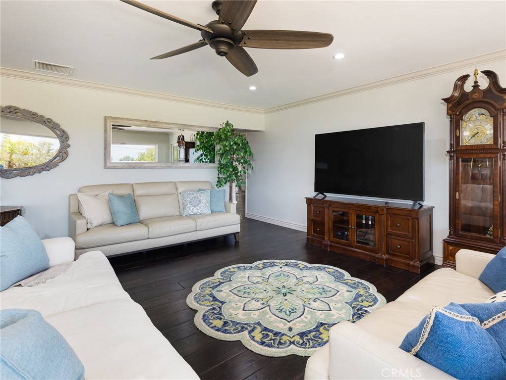 Rancho Palos Verdes, CA 90275,30229 Kingsridge DR