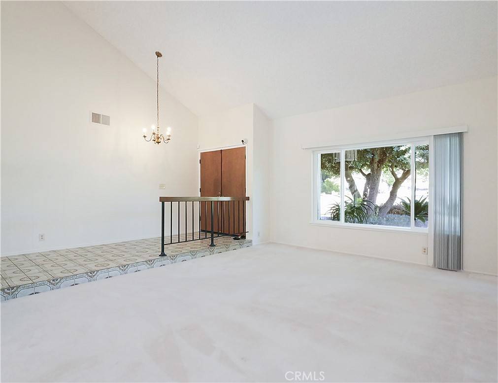 Long Beach, CA 90803,6226 Parima